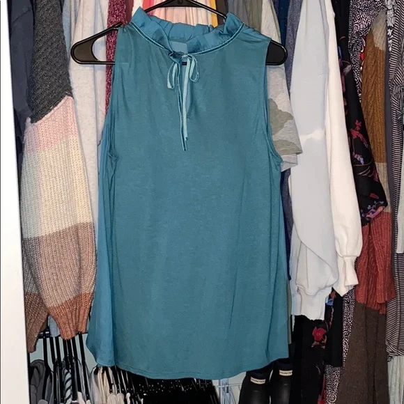 Turquoise Shell - Picture 2 of 3